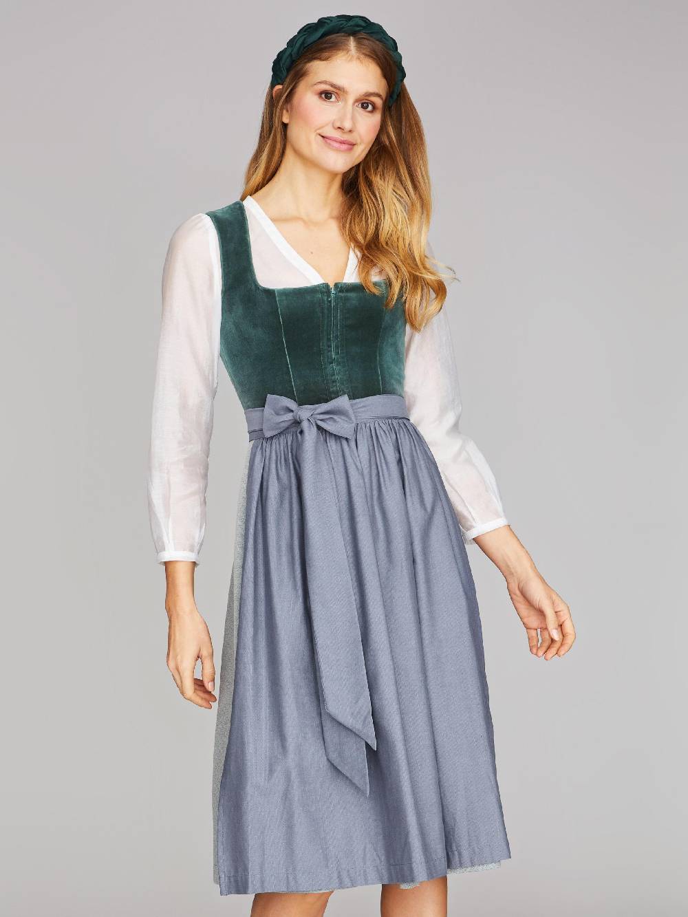 Limberry Dirndl Mit Samt-Mieder In Eucalyptus - DELILAH EUCALYPTUS