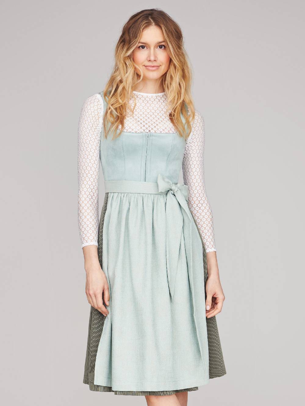 Limberry Dirndl mit Velours-Mieder in hellem Türkis - LAYLA LIGHT TURQUOISE