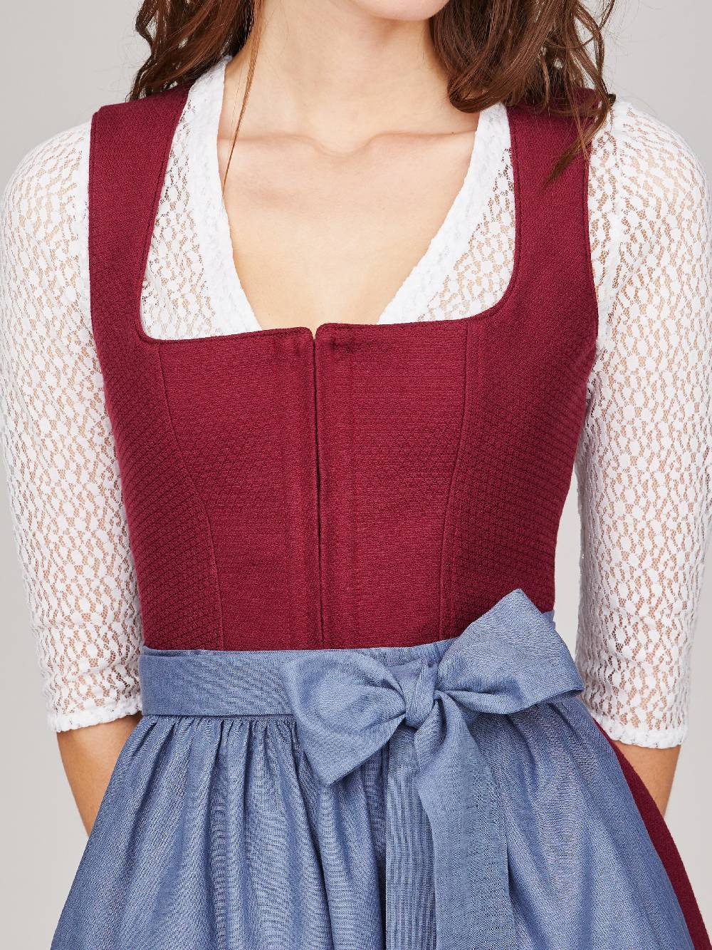 Limberry Dirndlbluse In Weiß Mit V-Ausschnitt - HILLA