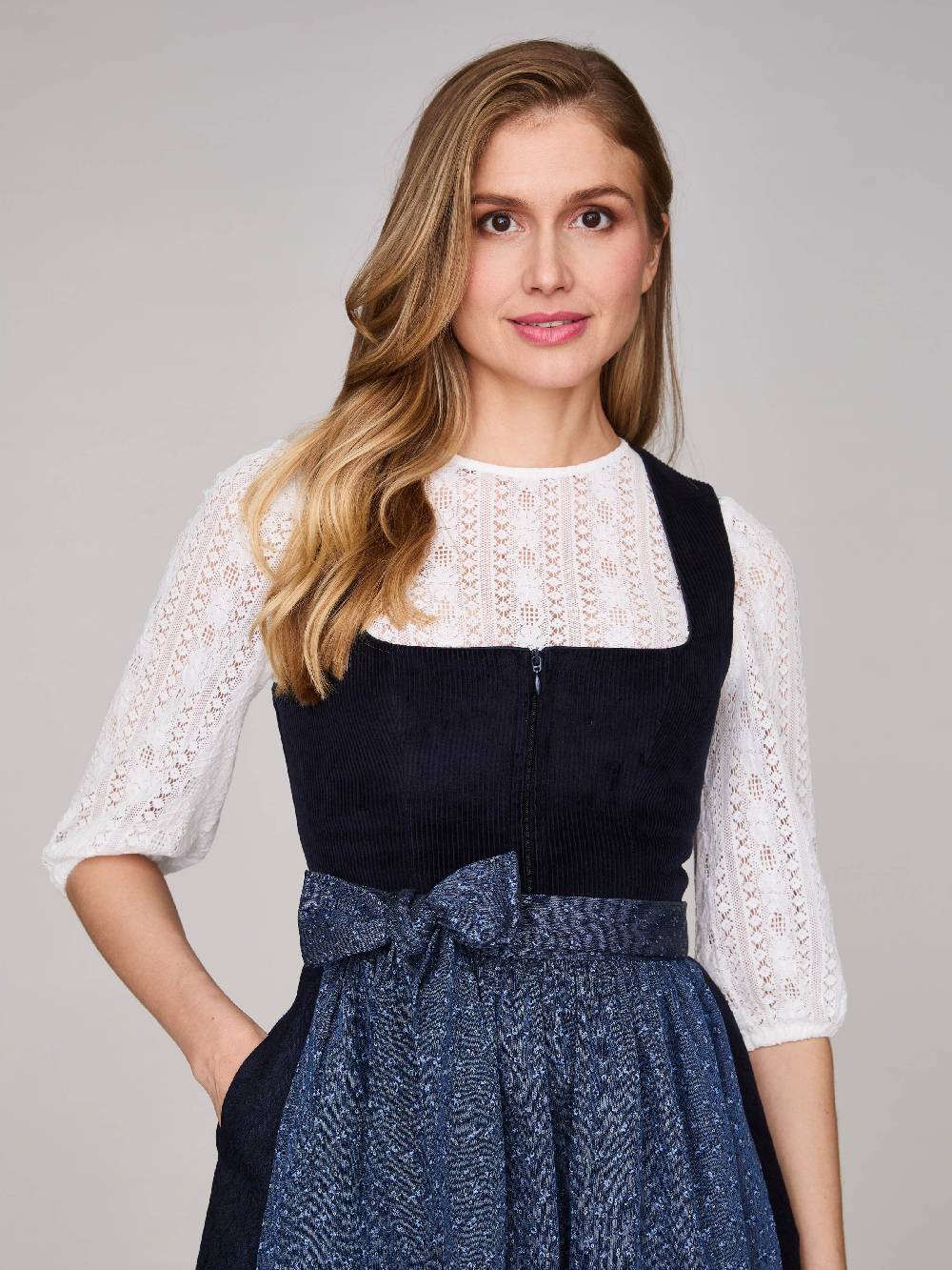 Limberry Dunkelblaues Dirndl Mit Cord-Mieder - TIA NIGHT SKY