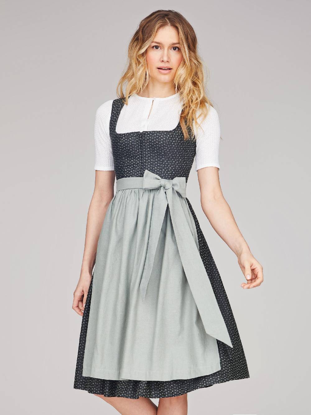 Limberry Geblümtes schwarzes Dirndl - JEZEBEL SMOKY BLACK