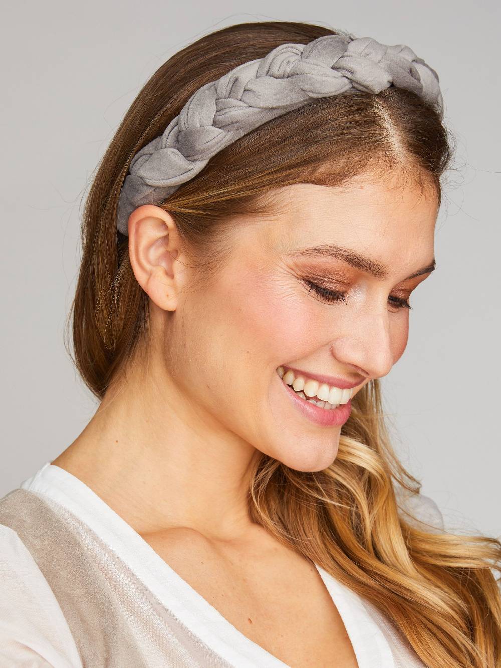 Limberry Grauer geflochtener Haarreif aus Samt - MILA SKYLIGHT GREY