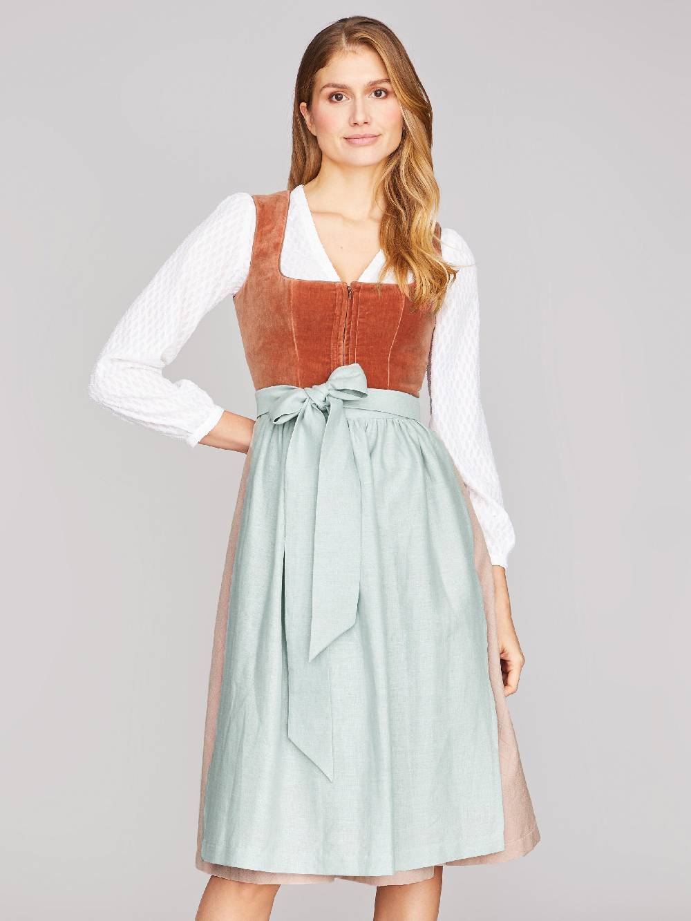 Limberry Kupfer-farbenes Dirndl Mit Samt-Mieder - DELILAH PEACH BLOSSOM