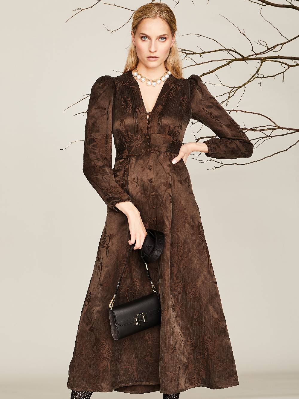 Limberry Braunes Kleid Mit Floralem Muster - ZOE