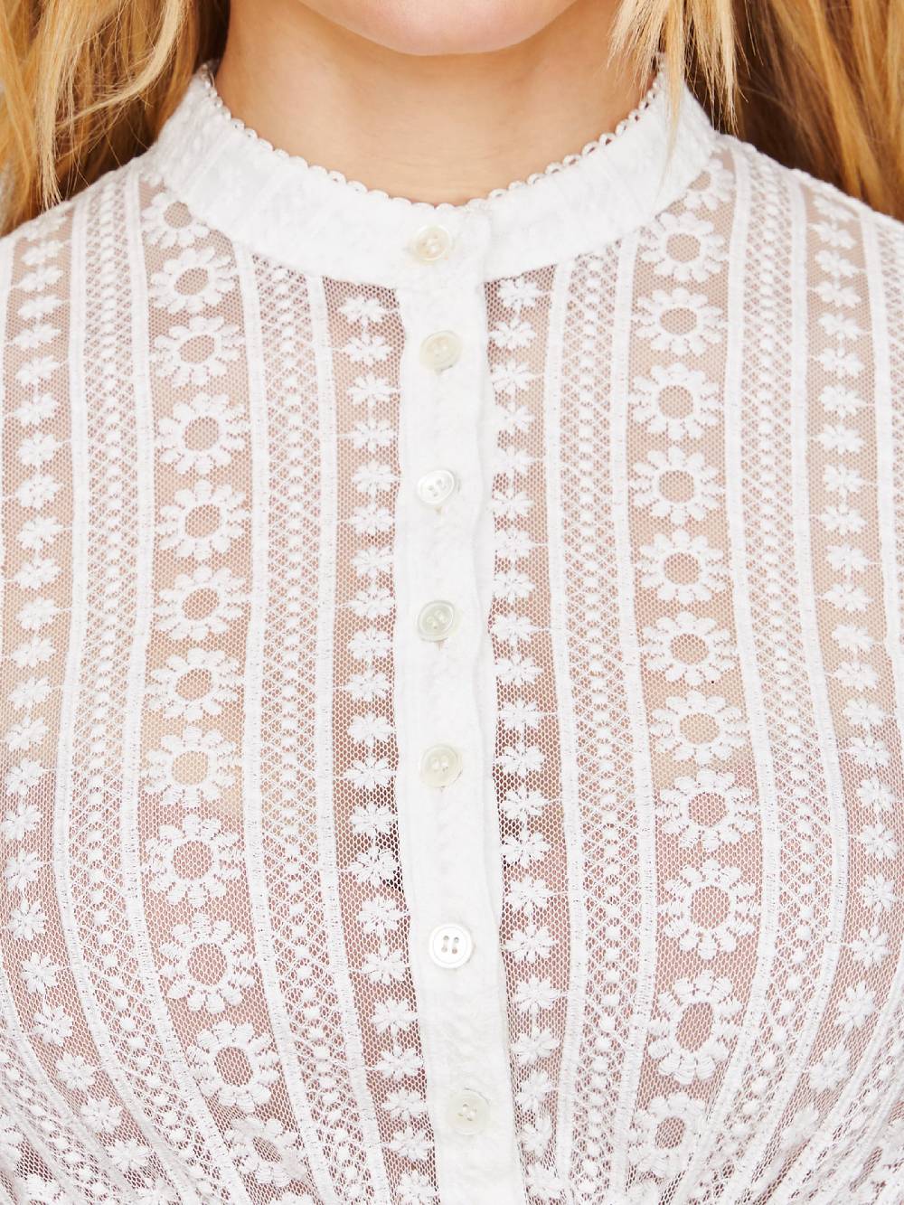 Limberry Dirndlbluse In Weiß Mit Flügelarm - RUTH