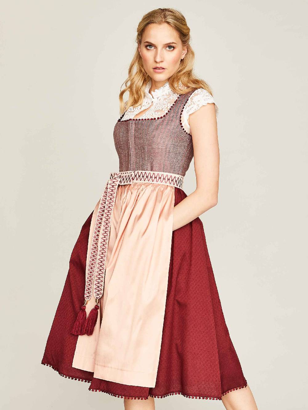 Limberry Leinen-Dirndl in Beere - CASABLANCA BEERE