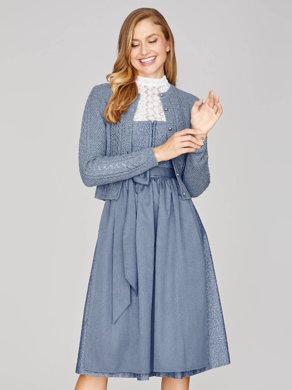 Limberry Rauchblaue Strickjacke - EVI