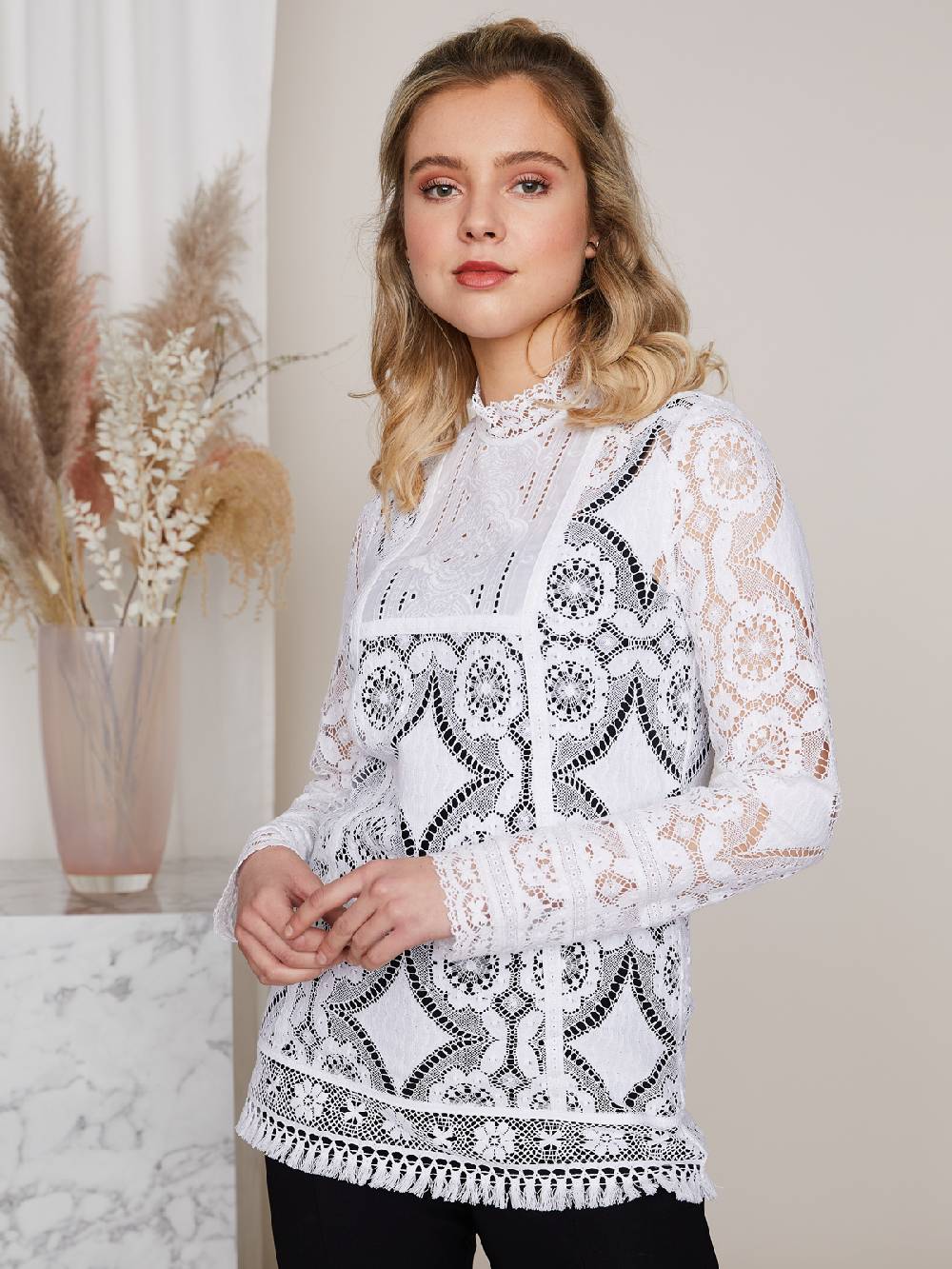 Limberry Weiße Spitzenbluse Mit Quastenborte - TINA