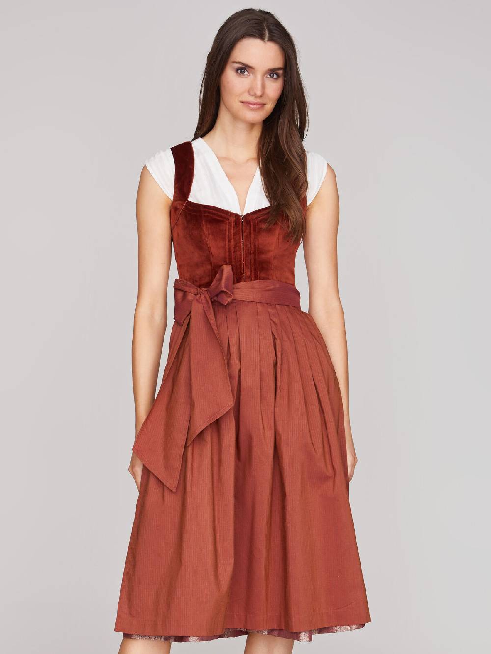 Limberry Rostrotes Dirndl mit Samt Mieder - NELLIE SAFFRON