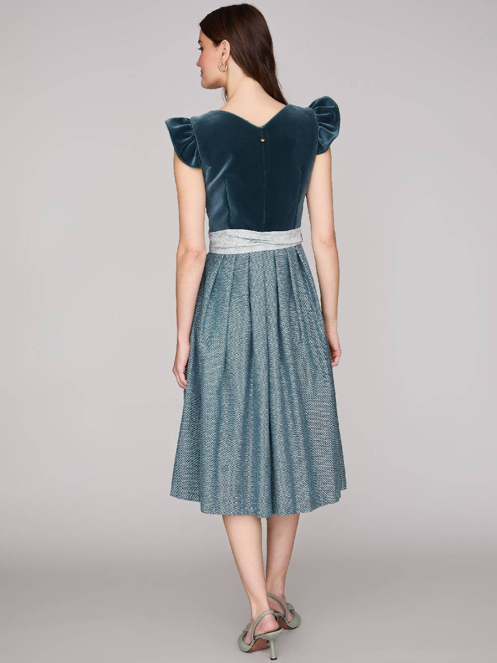 Limberry Samtdirndl Mit Abknöpfbarem Arm - MELISSA EUCALYPTUS