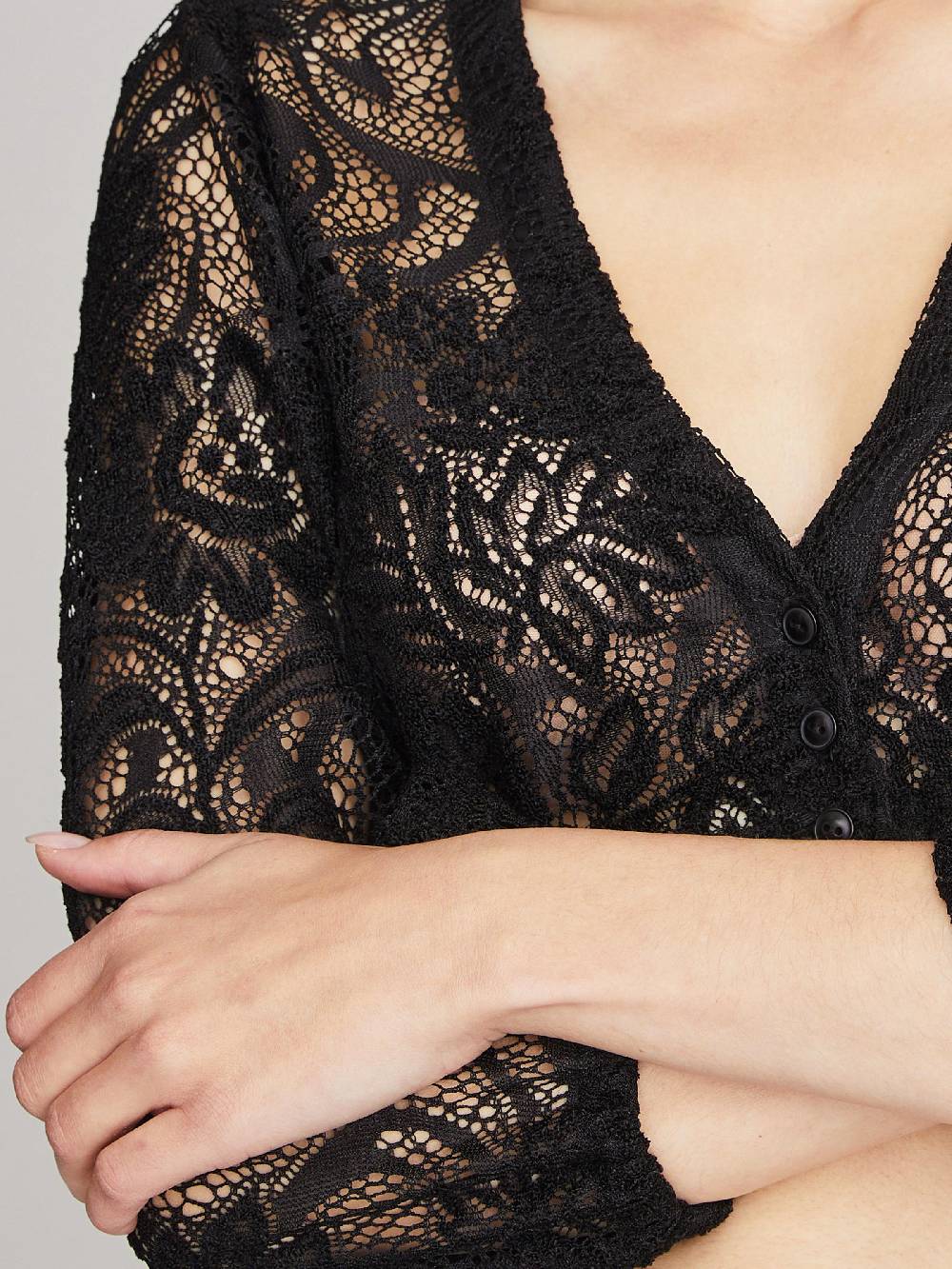 Limberry Schwarze Dirndlbluse Mit V-Ausschnitt - IVANNA SCHWARZ