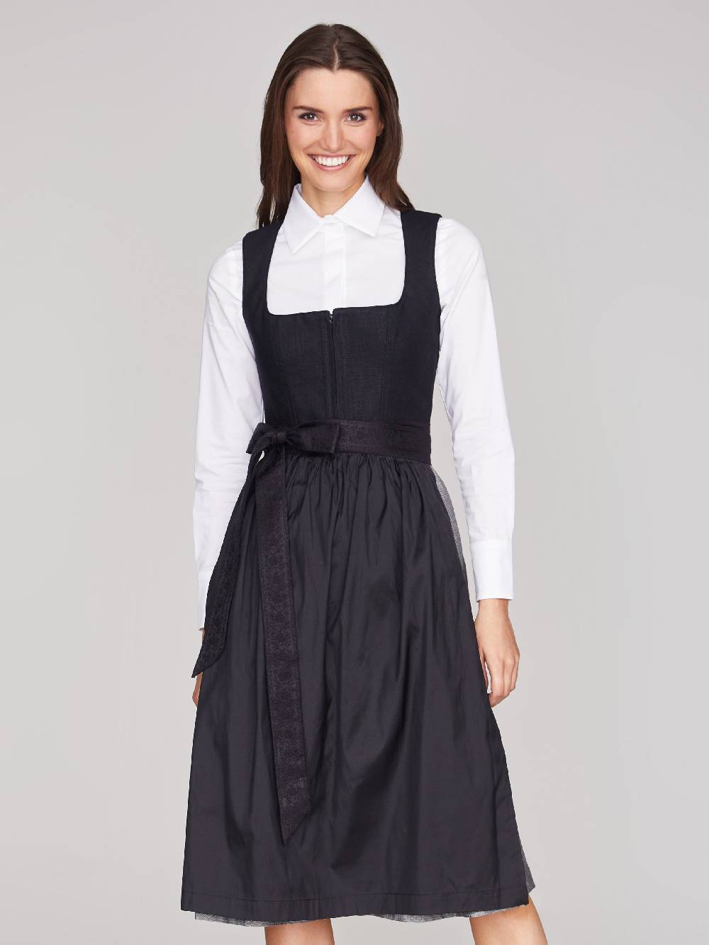 Limberry Schwarzes Dirndl mit Leinen-Mieder - VICKY HEILER X LIMBERRY