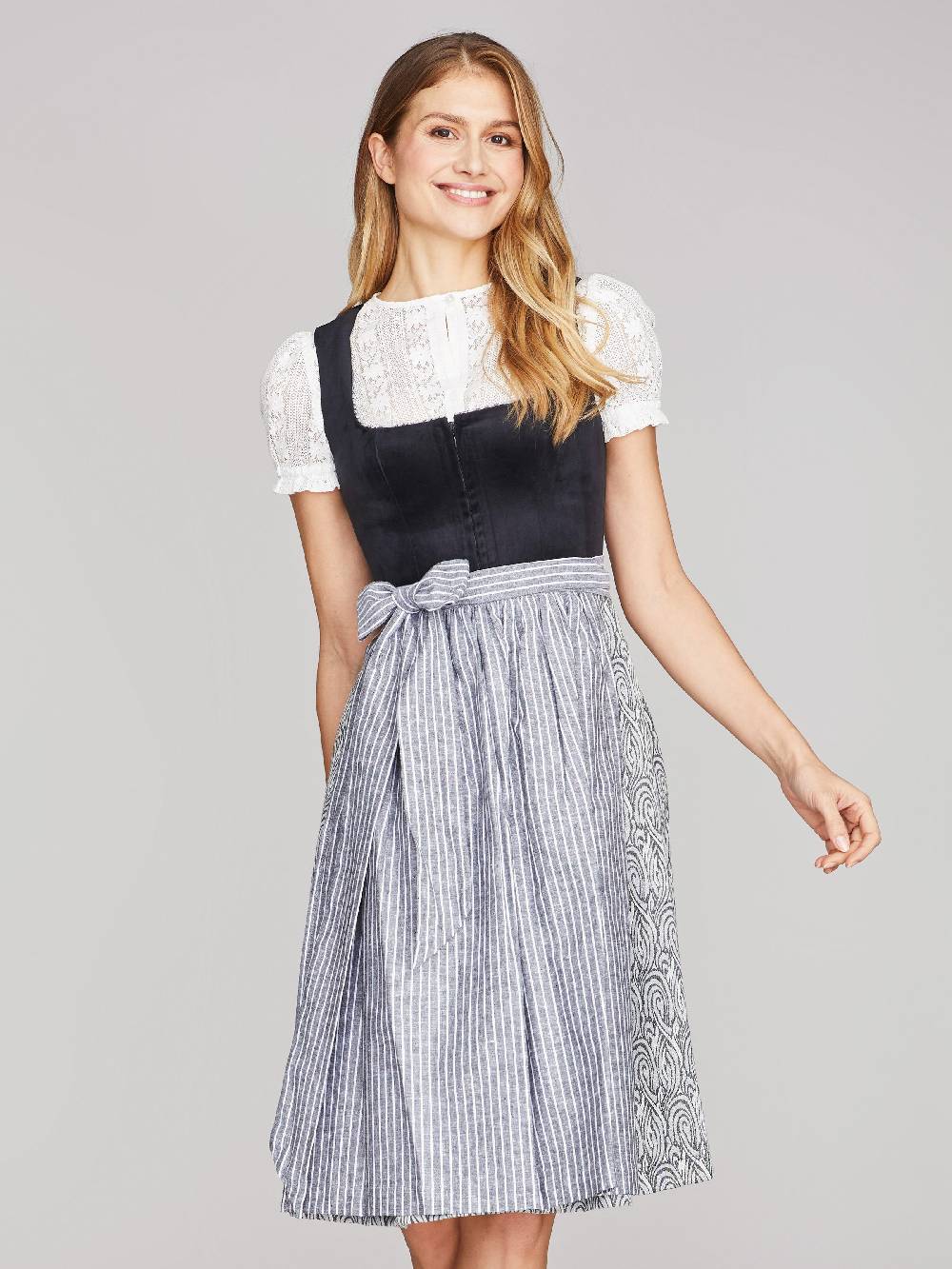 Limberry Schwarzes Dirndl Mit Samt-Mieder - KIRA MONACO