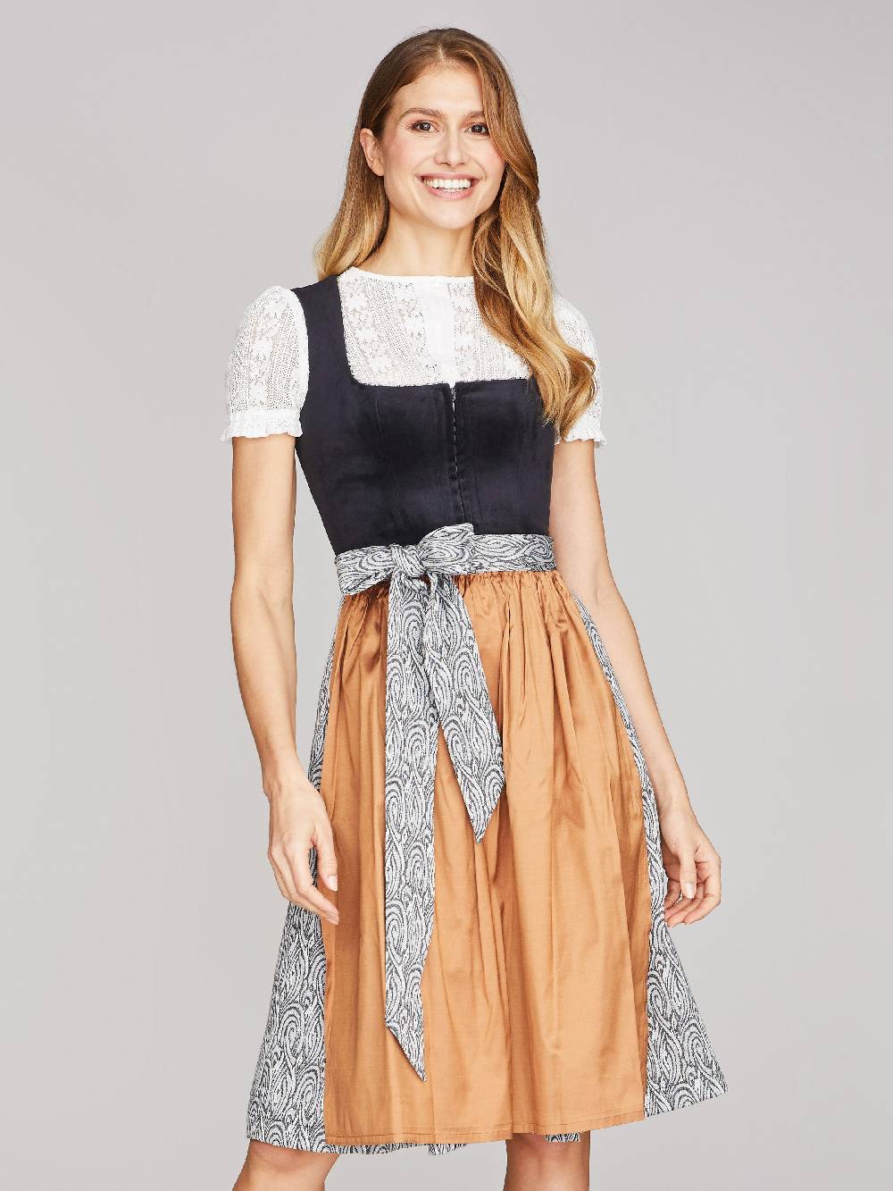 Limberry Schwarzes Dirndl mit Samt-Mieder - KIRA MONACO
