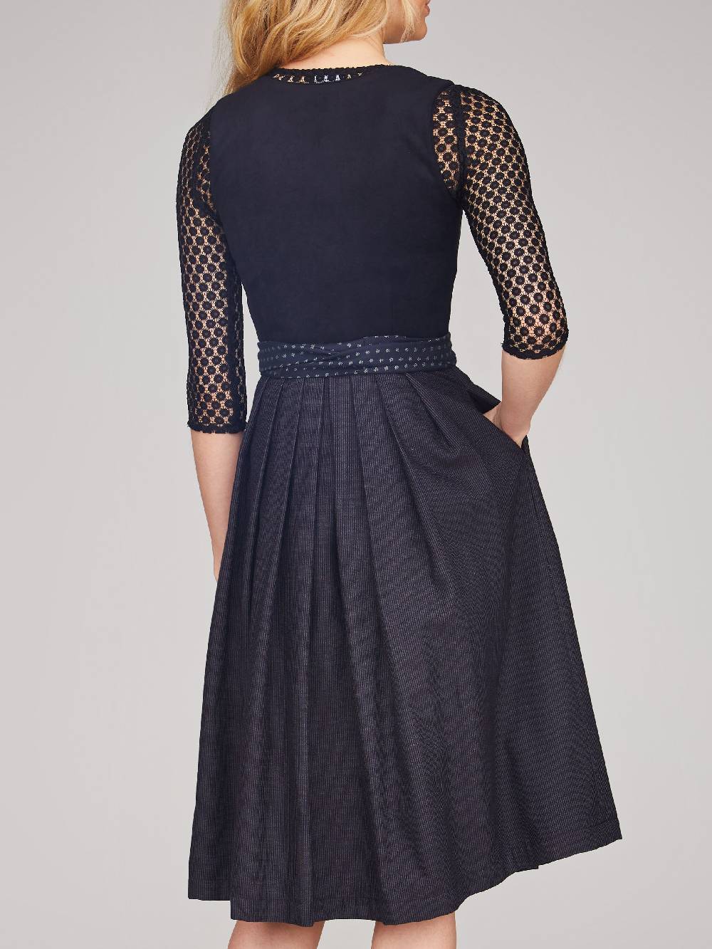 Limberry Schwarzes Dirndl Mit Samt-Mieder - LAYLA BLACK