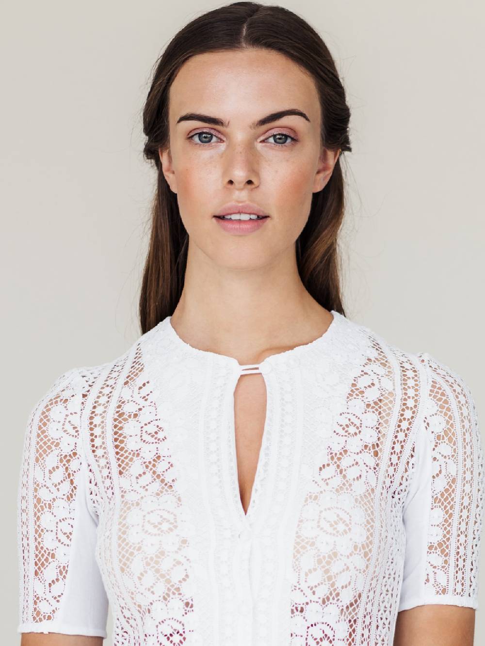 Limberry Weißer Trachtenbody mit floralem Muster - CHIQUITA