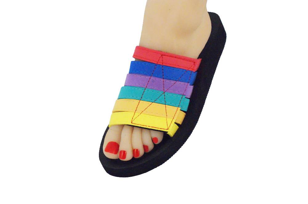 Beachandstreet Badeschuhe Damen • Beach Klett • Badepantolette für Frauen mit Klettverschluss • fällt klein aus