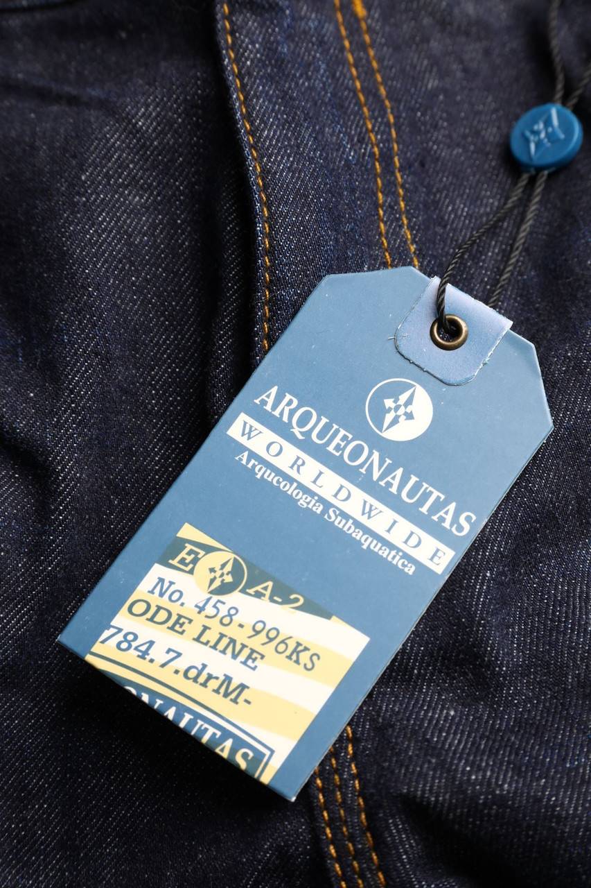 Carou ARQUEONAUTAS Used Look Straight Cut Jeans Mit Logo-Stickerei Aus Baumwolle