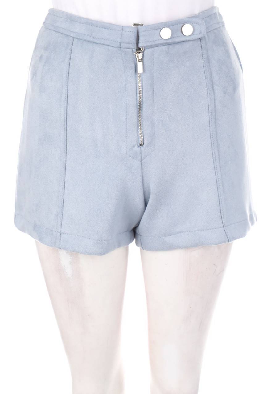 Carou Bershka Faux Leather-Shorts mit Reißverschluss