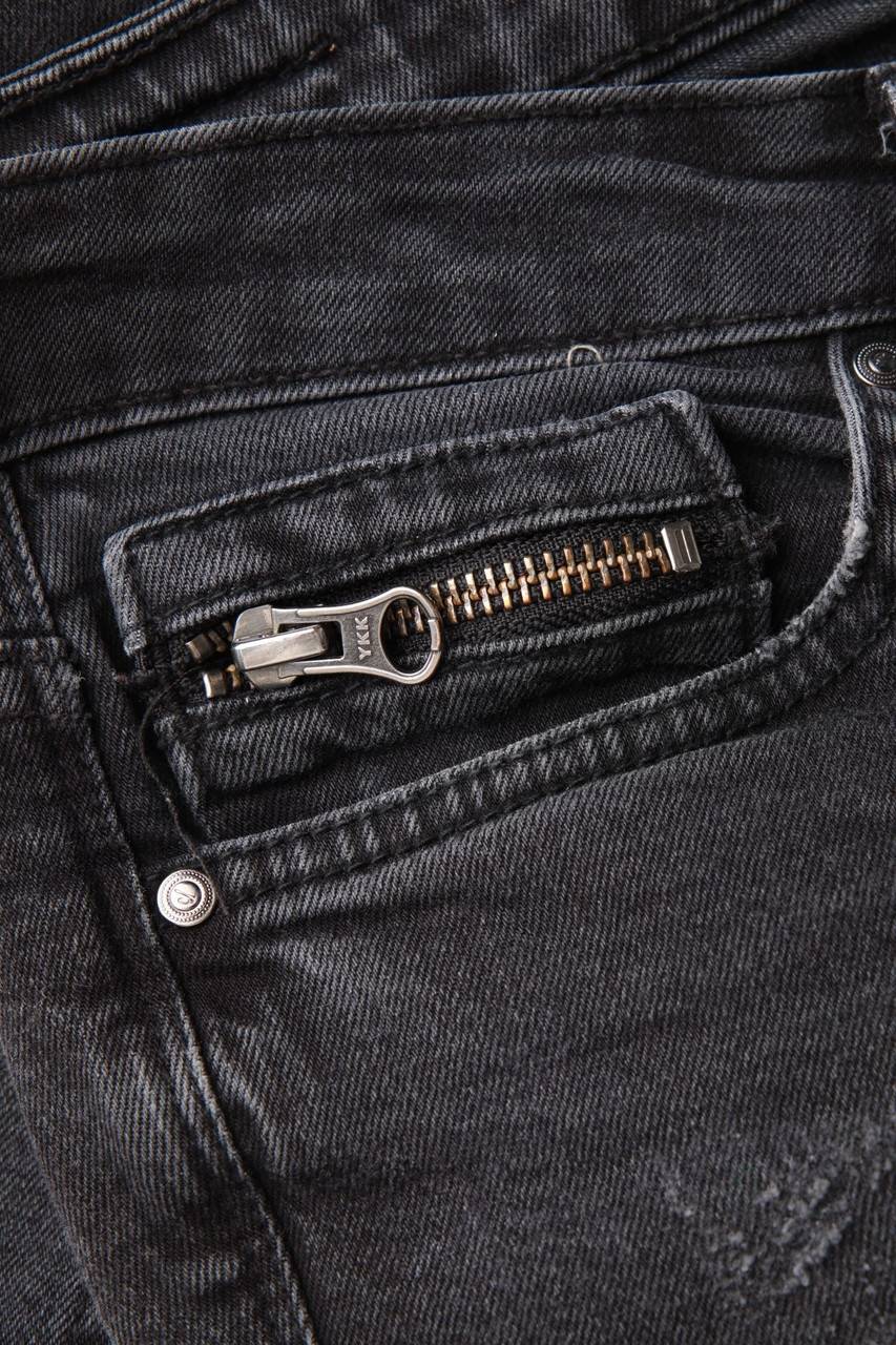 Carou Blend She Destroyed Skinny-Jeans Mit Logo-Badge