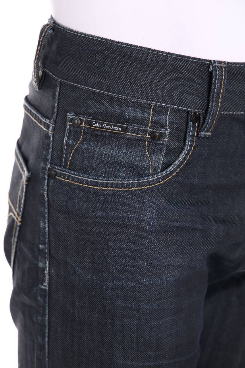 Carou Calvin Klein Jeans Straight Cut Jeans Mit Logo-Patch
