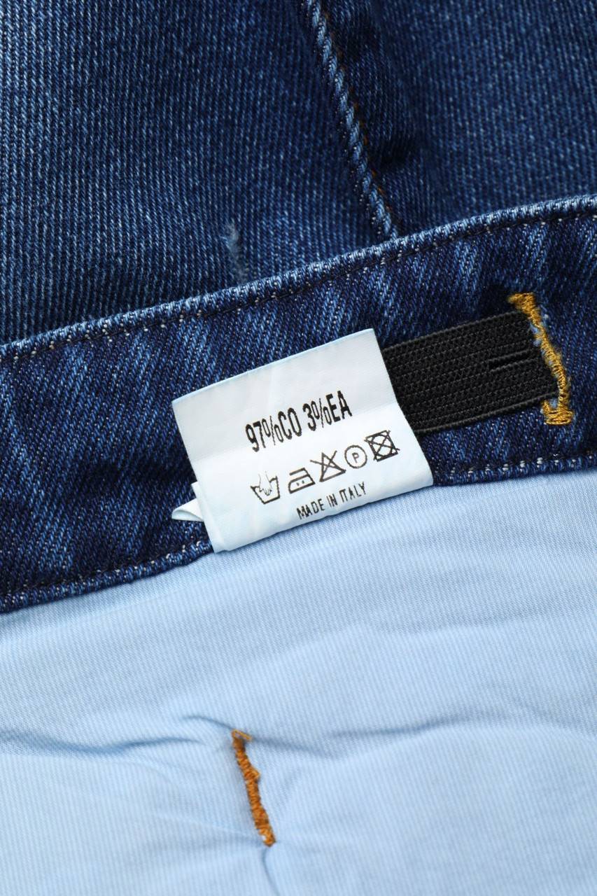 Carou 26.7 TWENTYSIXSEVEN Distressed Jeans