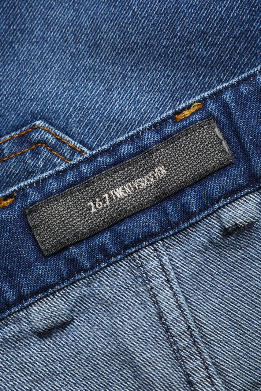 Carou 26.7 TWENTYSIXSEVEN Distressed Jeans