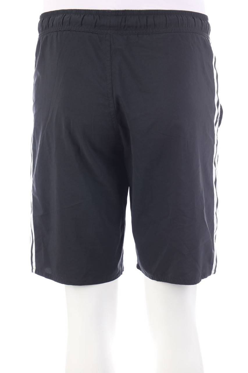 Carou Adidas Sport-Shorts Mit Streifen