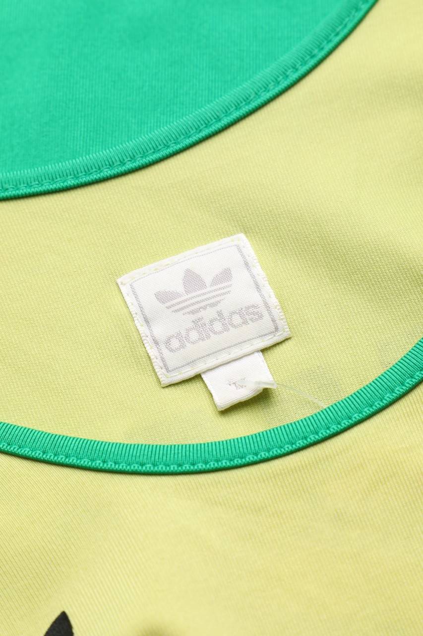 Carou Adidas Sport-Top Mit Logo-Print