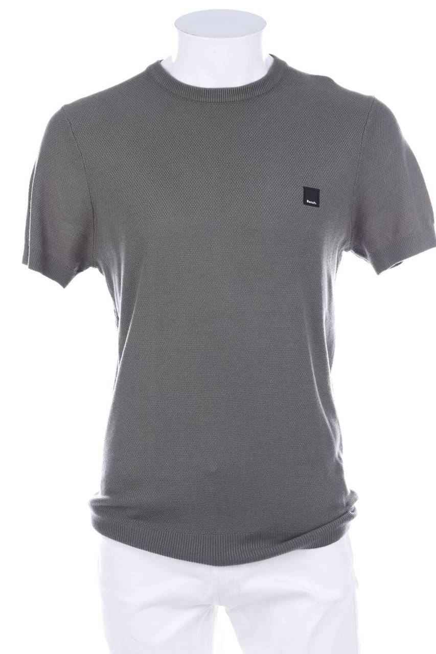 Carou Bench. Kurzarm-Pullover mit Logo-Patch