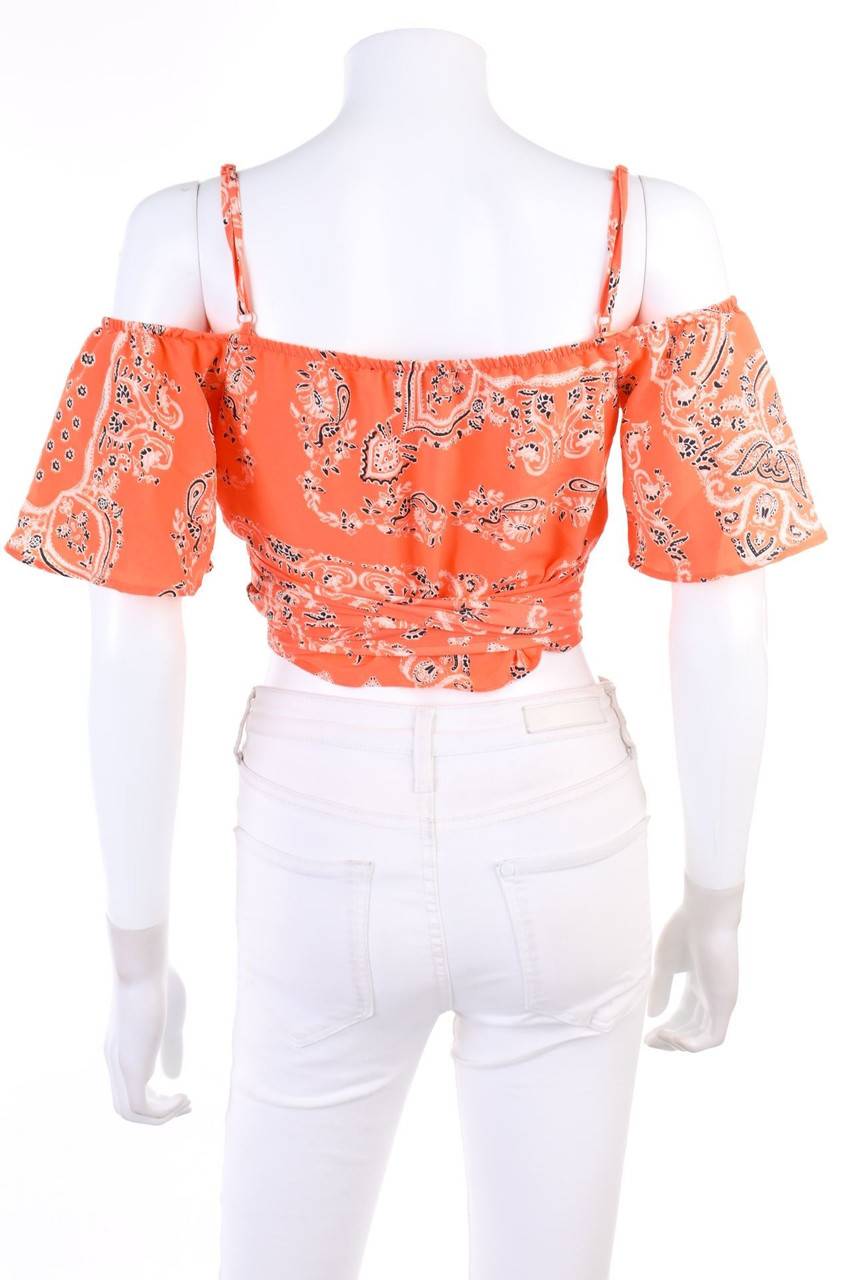 Carou Bershka Cropped-Wickel-Bluse