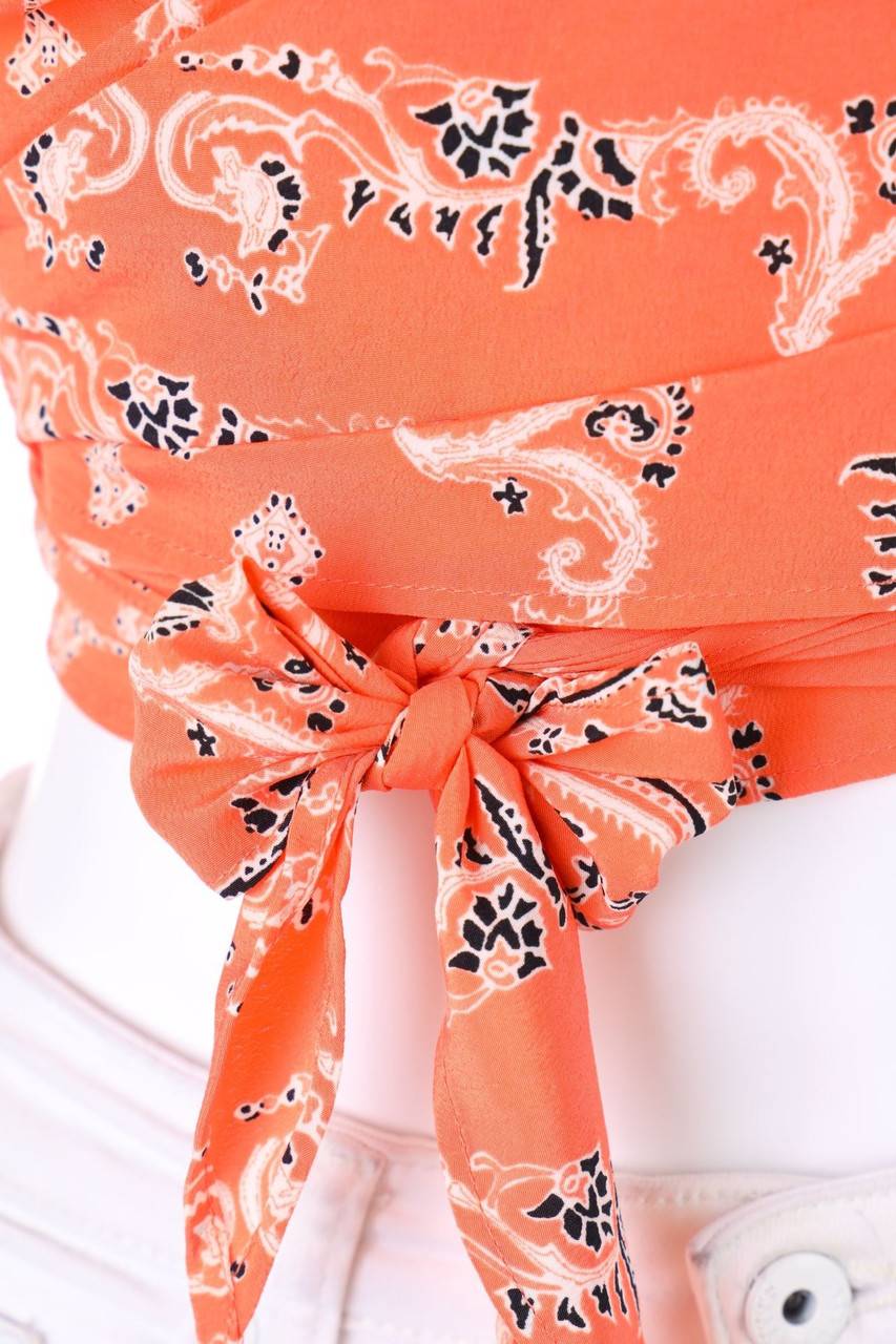 Carou Bershka Cropped-Wickel-Bluse