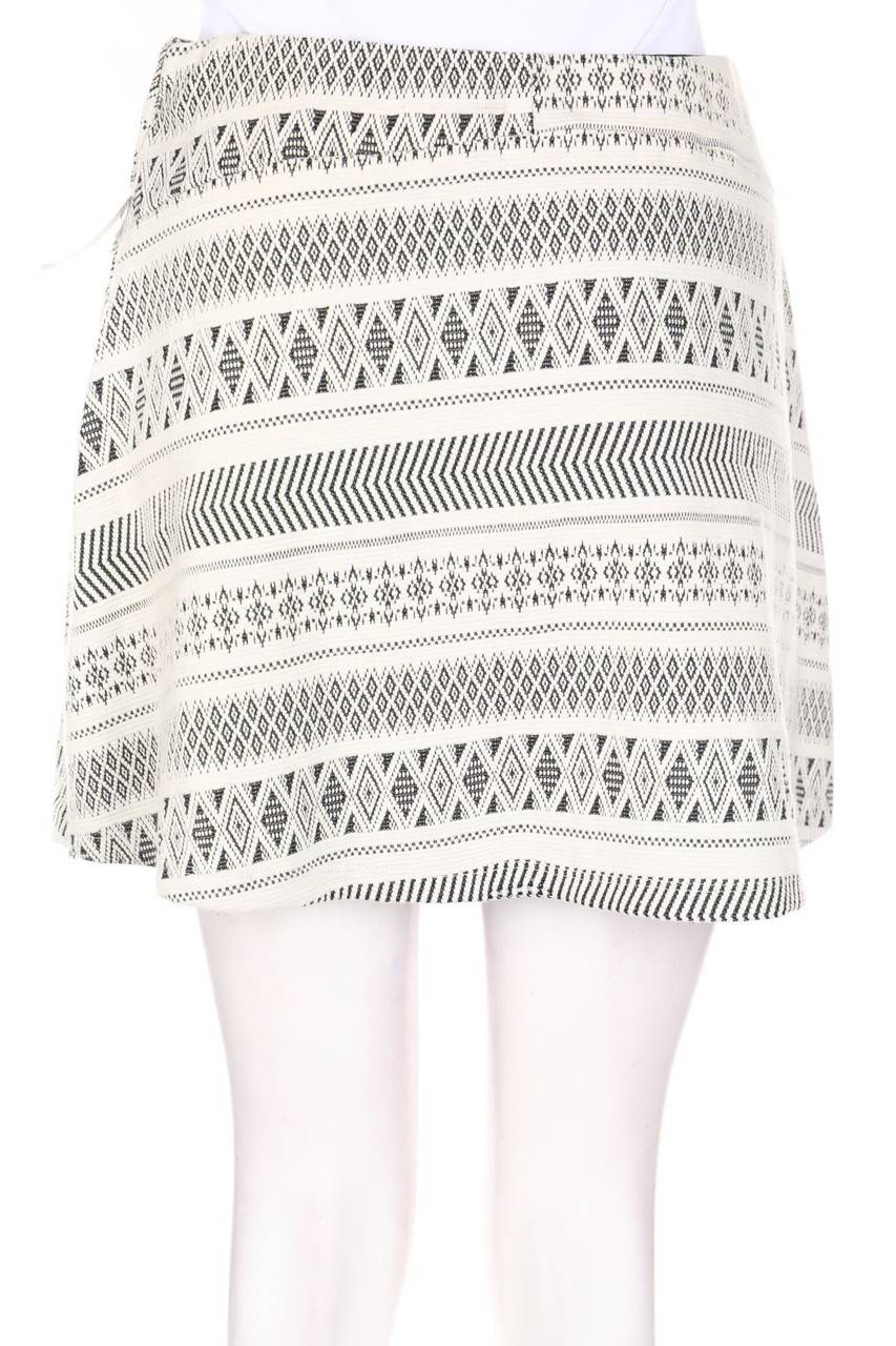 Carou Bershka Minirock Mit Geometrischem Muster