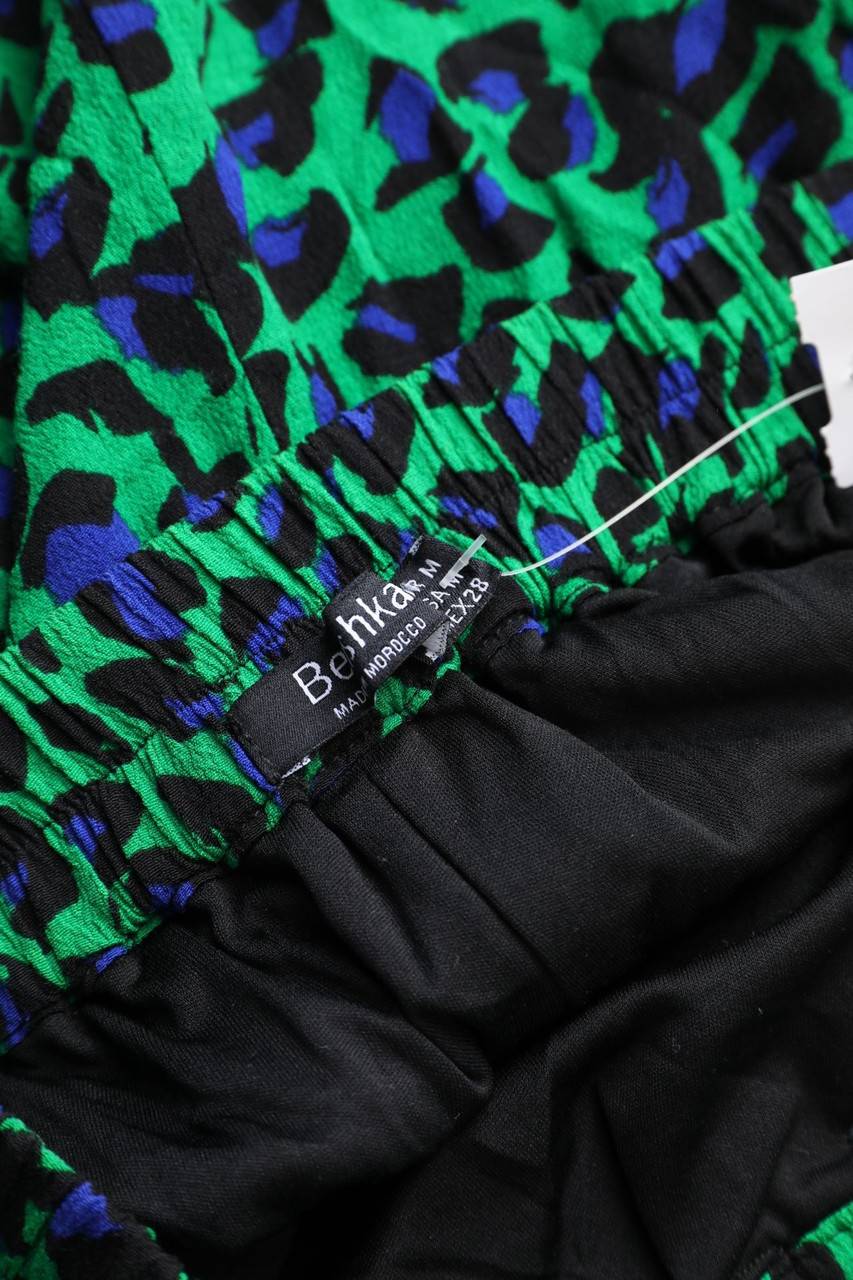 Carou Bershka Shorts Mit Animal-Print