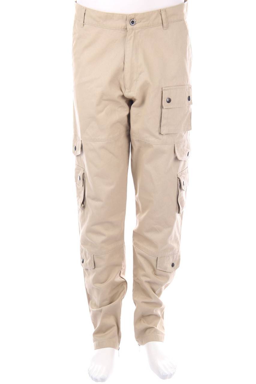Carou Boohoo Hose mit aufgesetzten Taschen