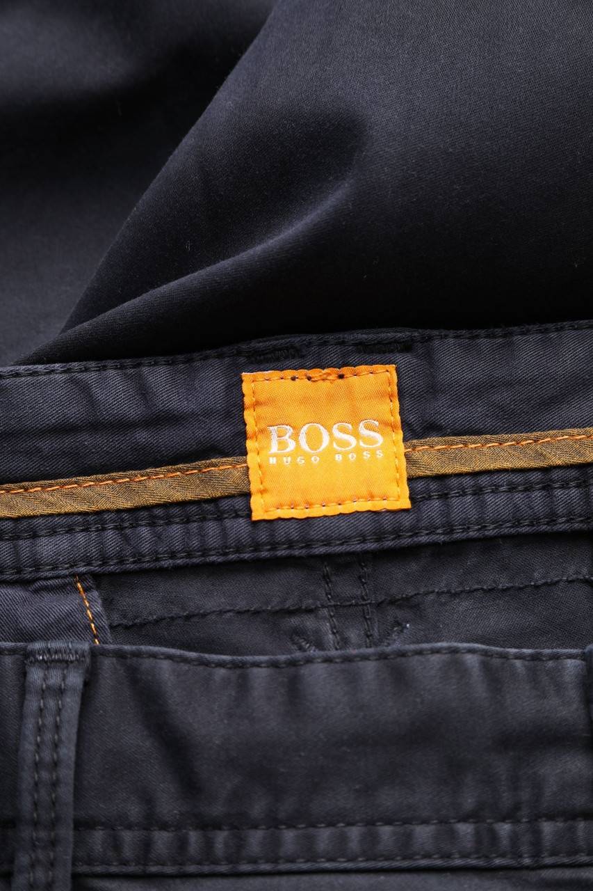 Carou BOSS ORANGE Chino-Hose Mit Logo-Patch