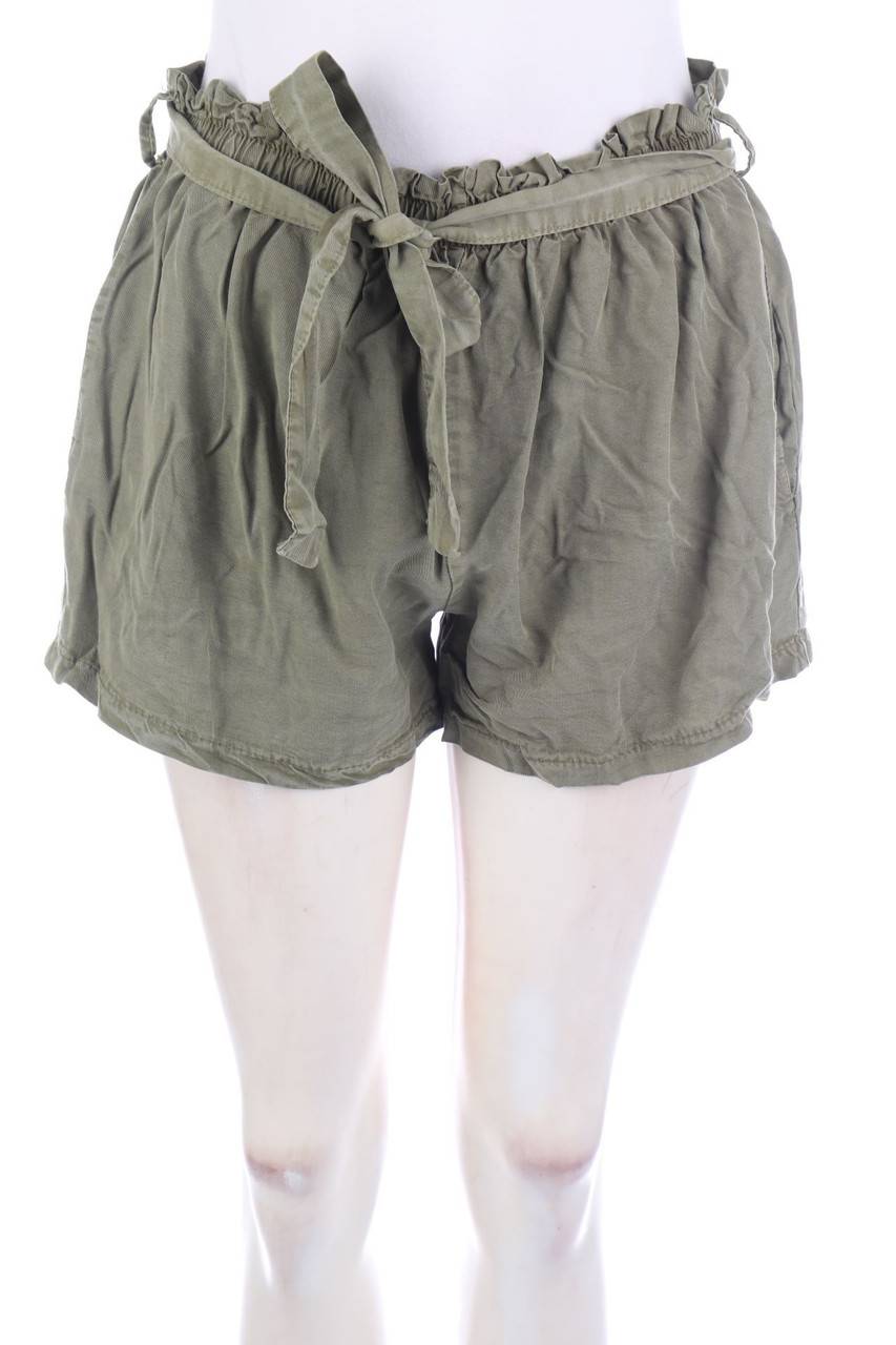 Carou BROWNIE Shorts mit Gürtel