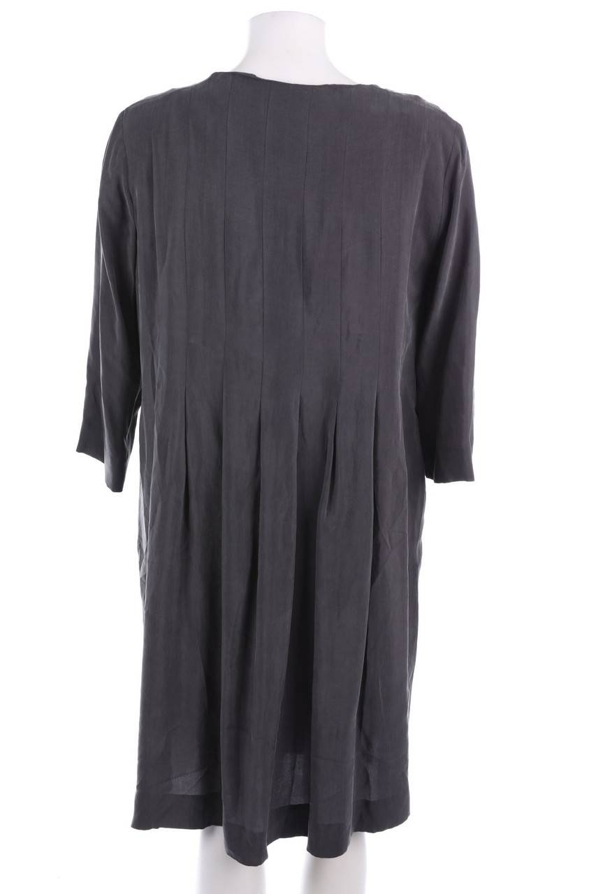 Carou COS Clean Chic-Kleid
