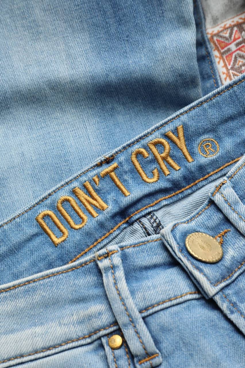 Carou DON´T CRY Flared Jeans Mit Ethno-Print