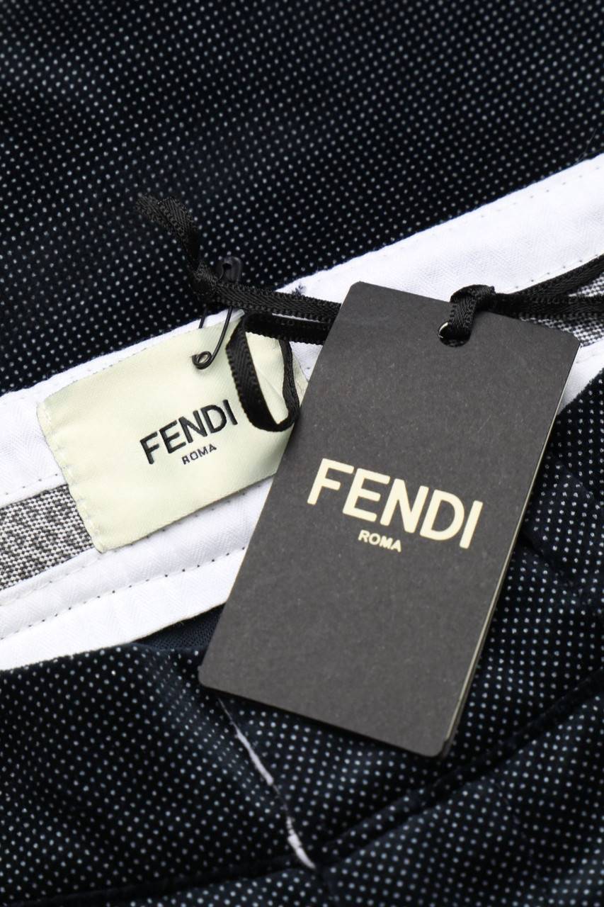 Carou Fendi Samt-Hose Mit Pünktchen