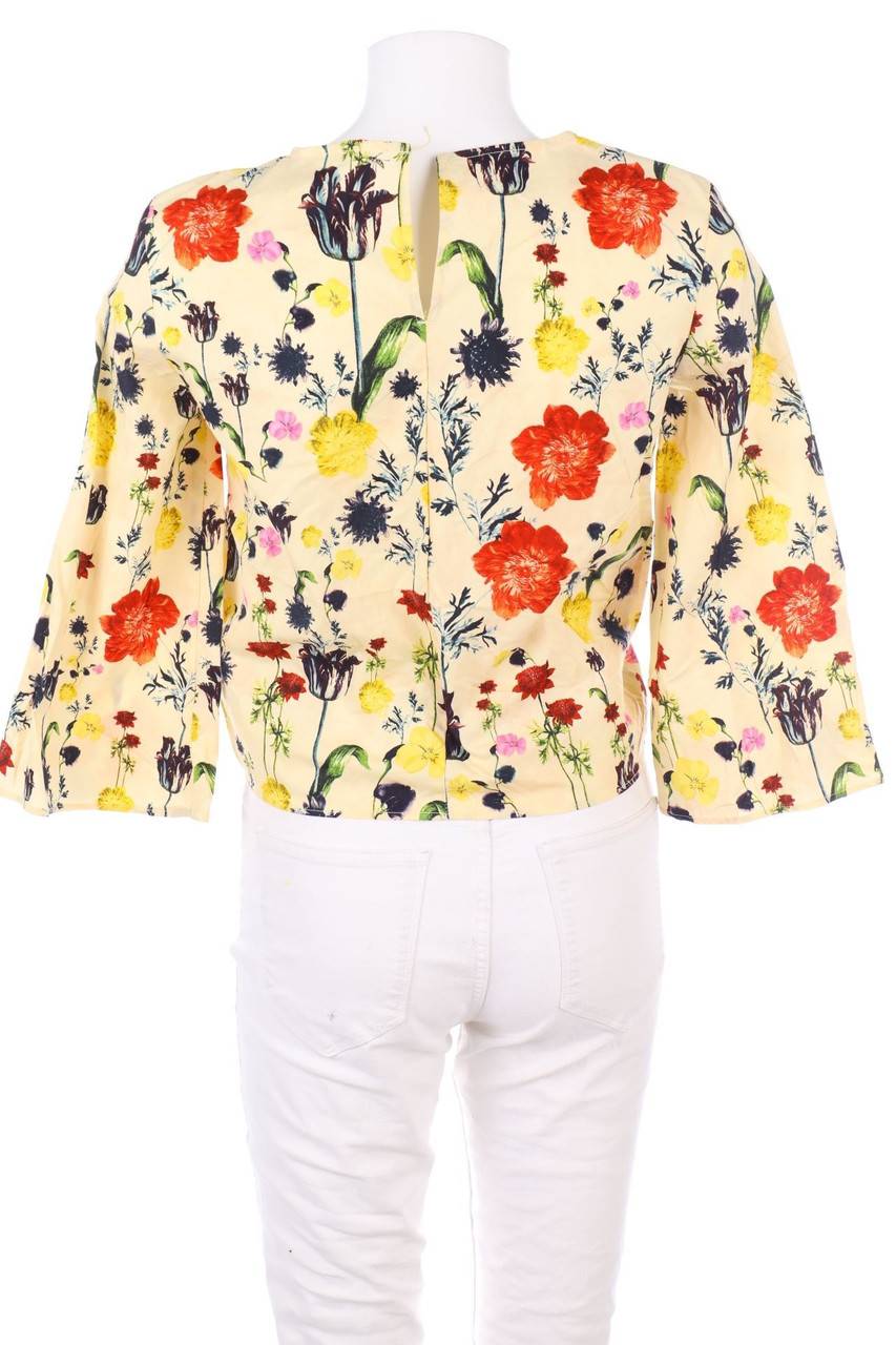Carou H&M Bluse Mit Blumen-Print Zum Knoten