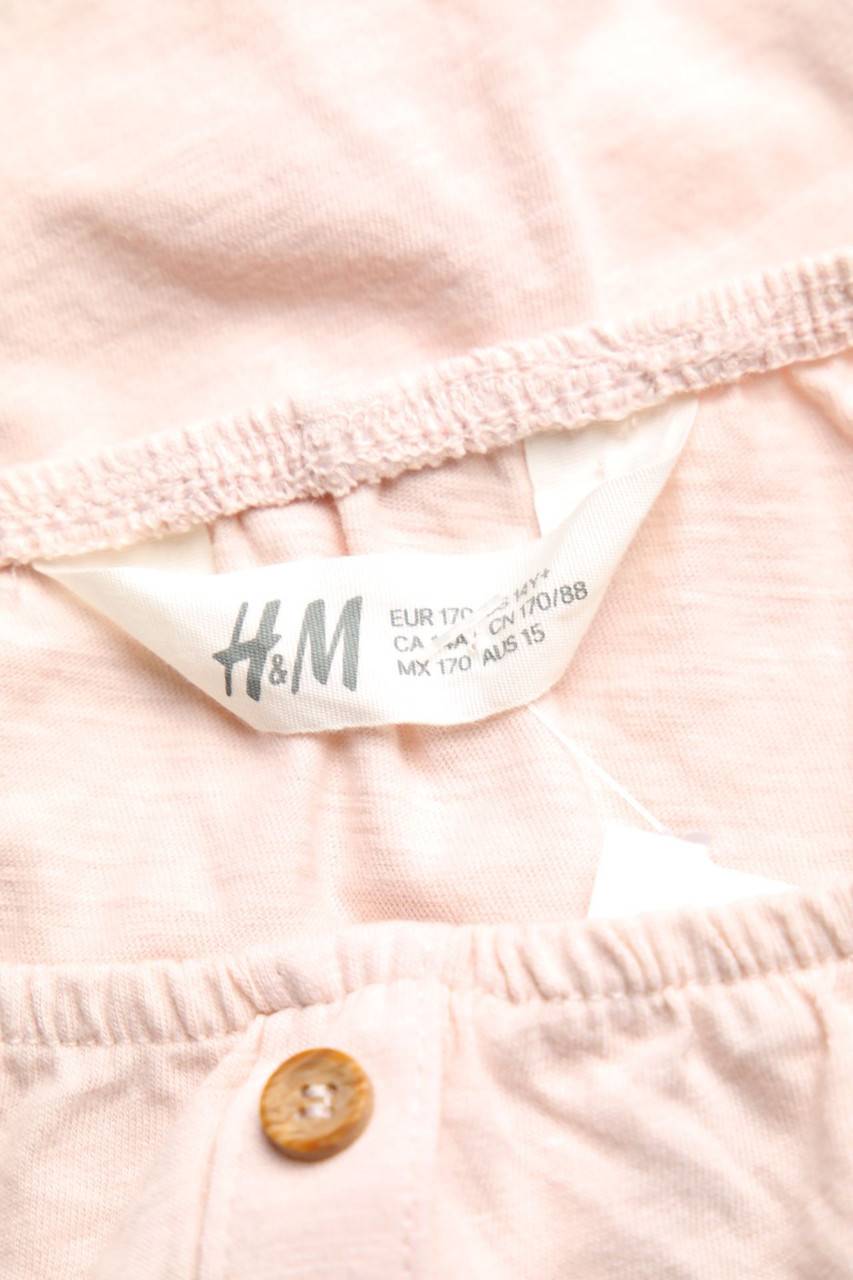 Carou H&M Carmen-T-Shirt Mit Smok-Details