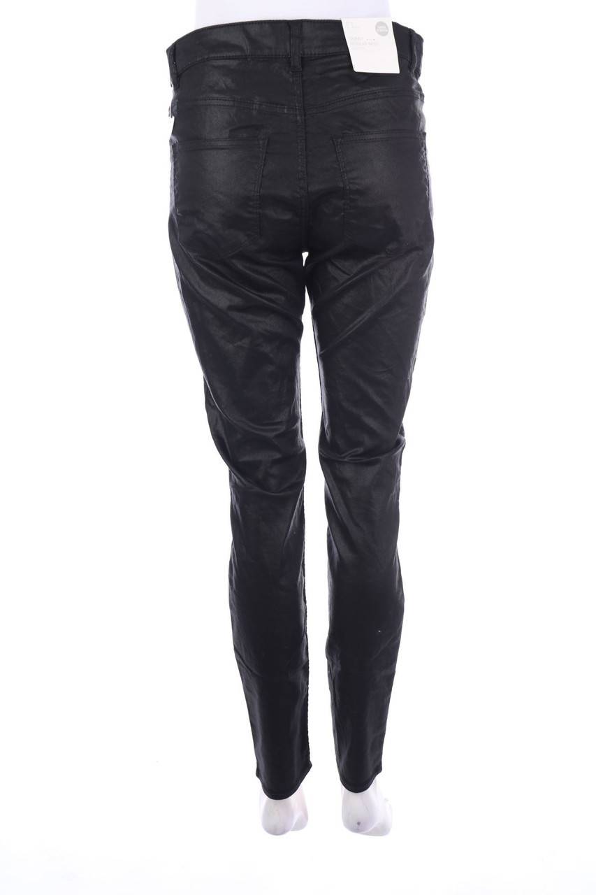 Carou H&M Coated Skinny-Jeans