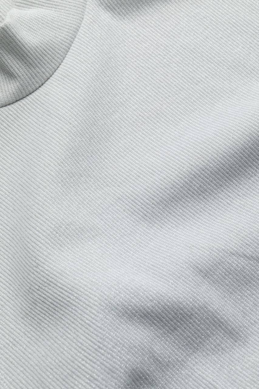 Carou H&M Cropped-Longsleeve-Shirt