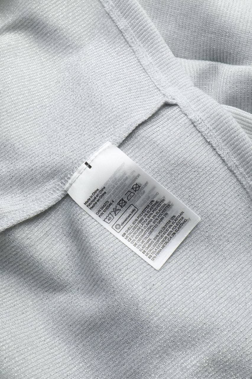Carou H&M Cropped-Longsleeve-Shirt