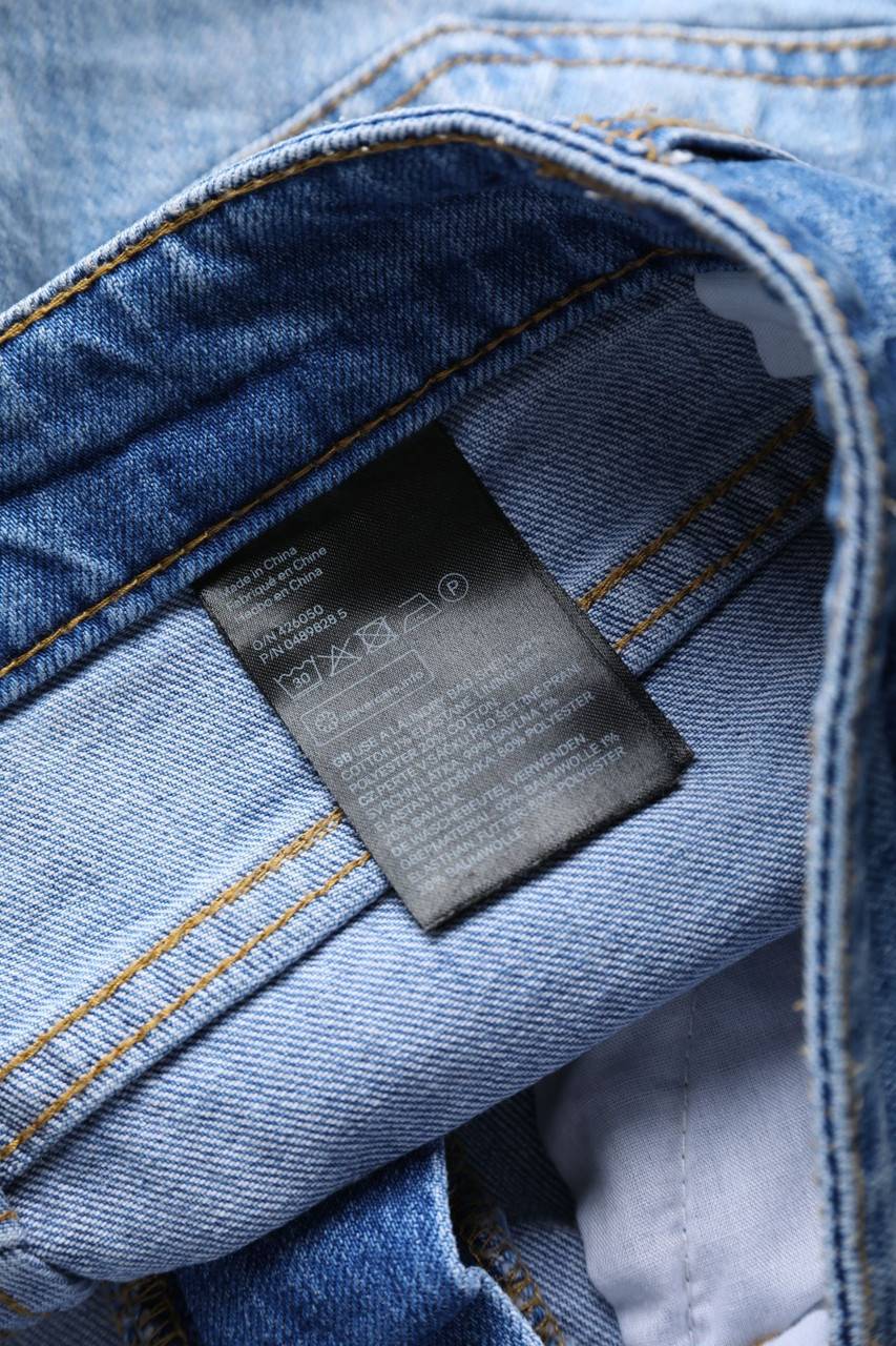 Carou H&M Destroyed Jeans-Shorts