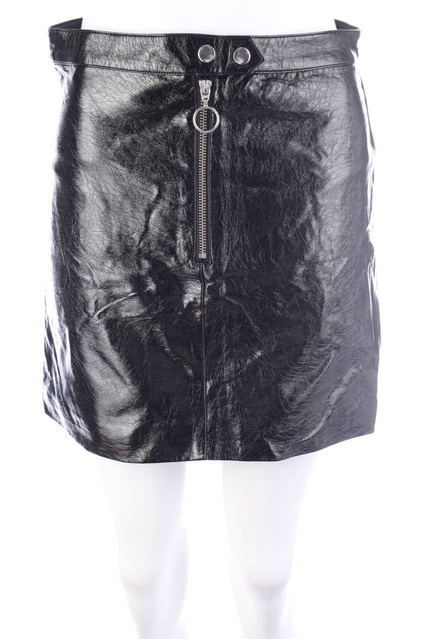 Carou H&M DIVIDED Lack-Faux Leather-Mini-Rock