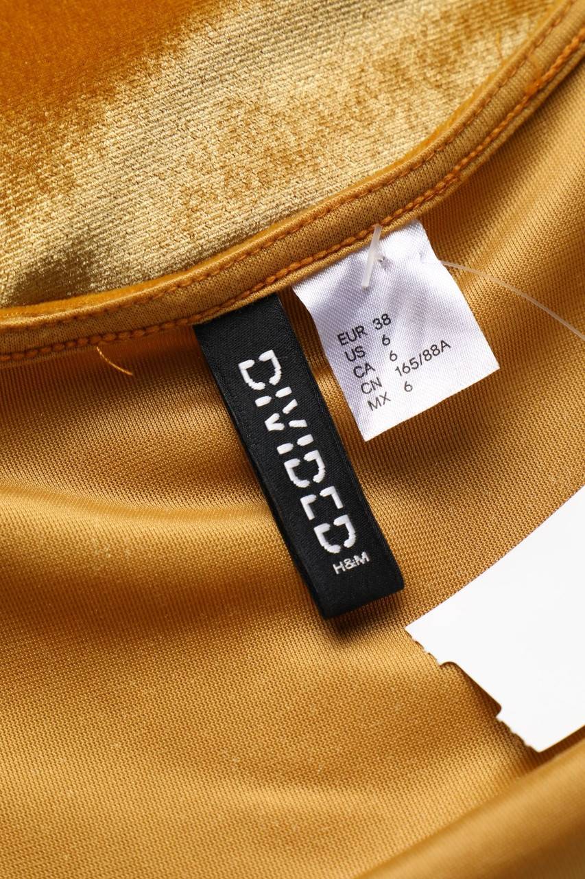 Carou H&M DIVIDED Samt-Kleid