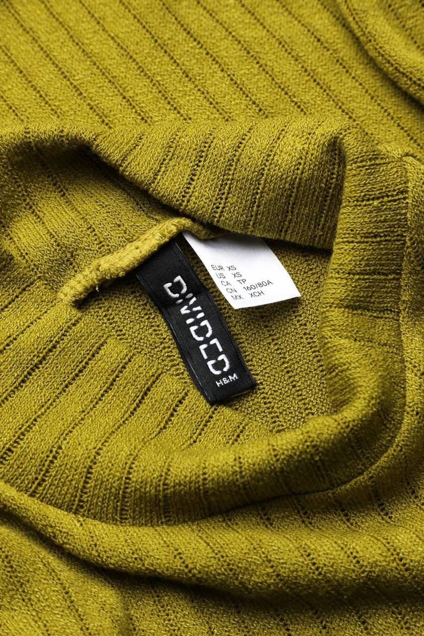 Carou H&M DIVIDED Strick-Top