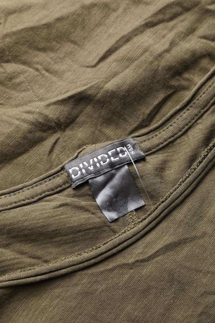 Carou H&M DIVIDED T-Shirt